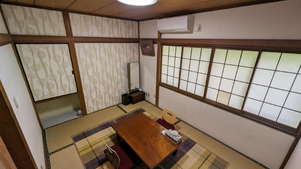 Guest House Edge Hakone Bagian luar foto